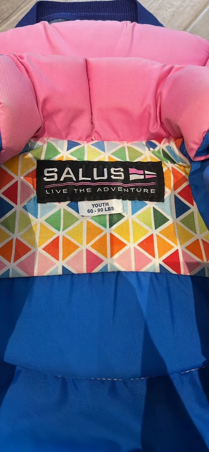 Salus Child Life Jacket (60 -90lbs) image indicator(3)