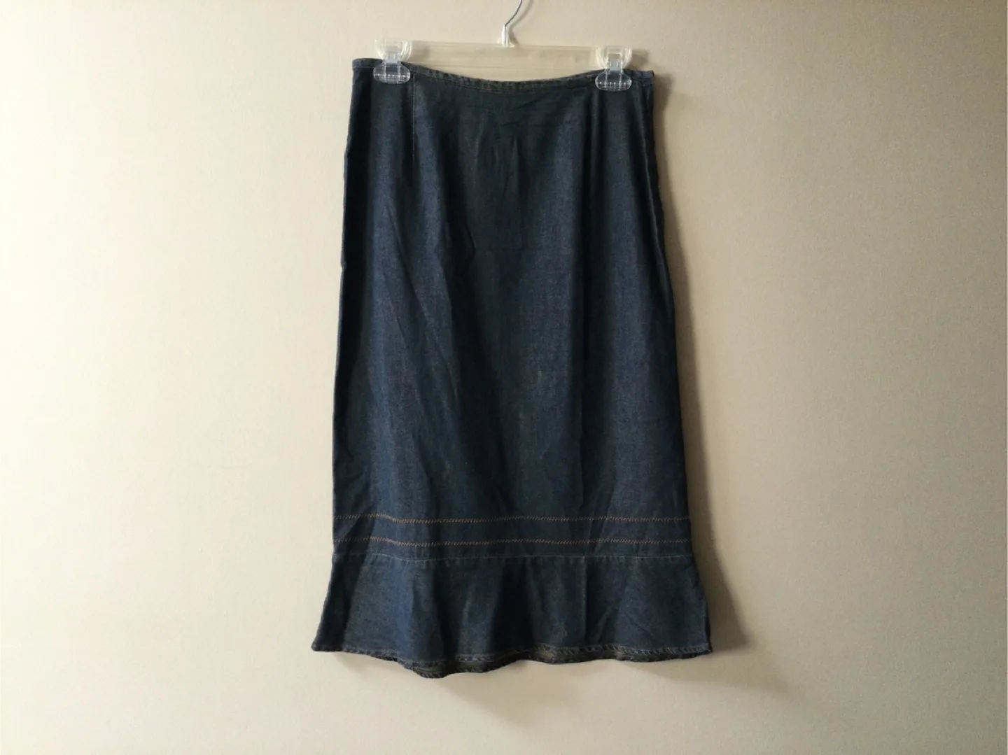🇨🇦Tristan & Iseut Denim Skirt - Size 4 thumbnail
