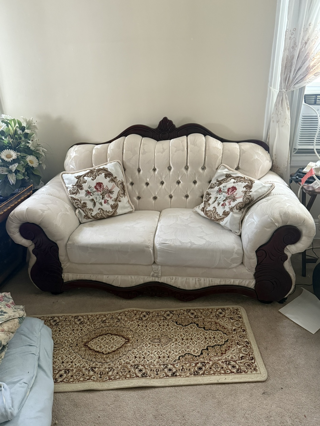 Vintage Style Sofa - photo 4