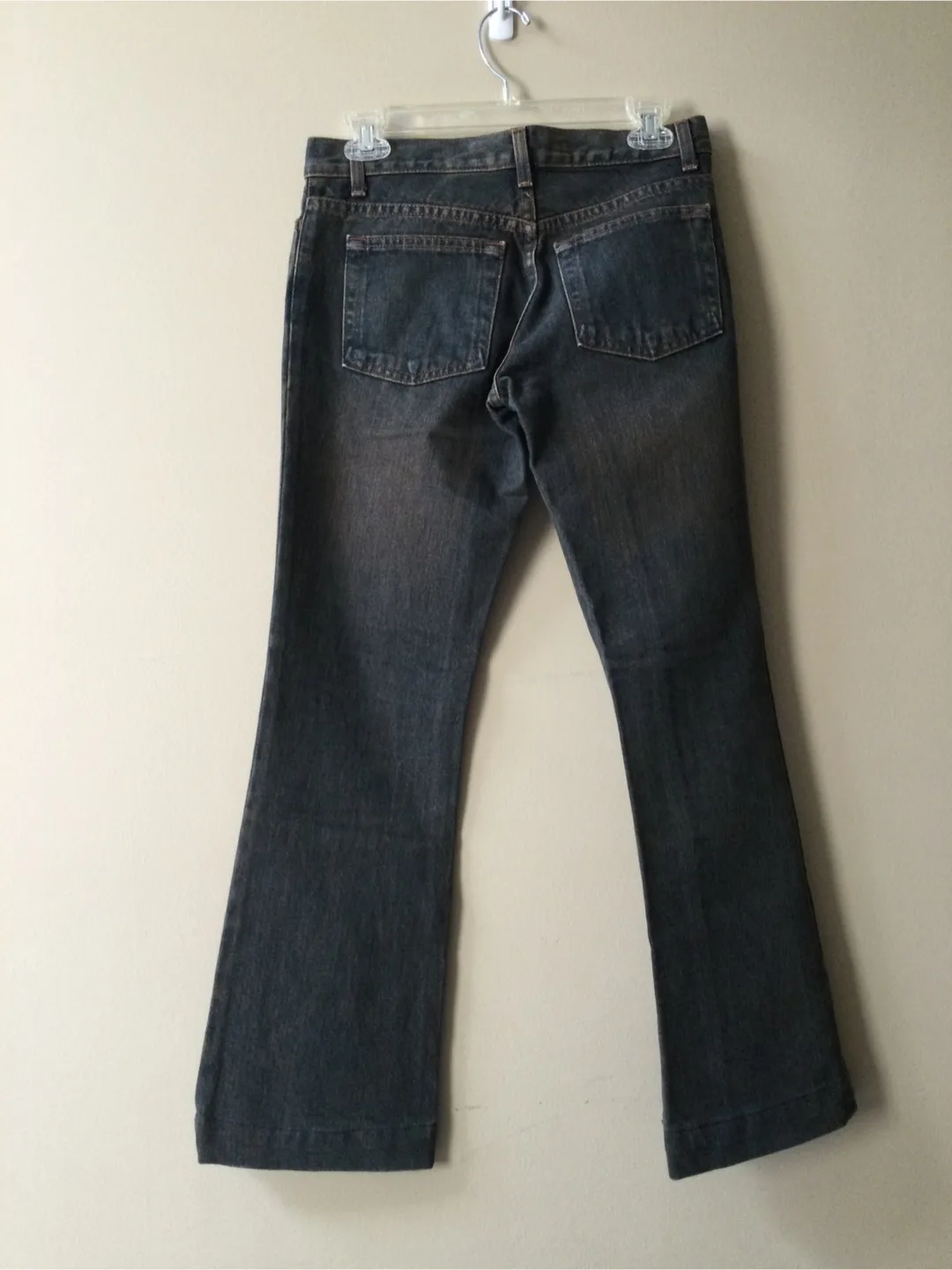 GAP Long and Lean Jeans - Size 2 image indicator(3)
