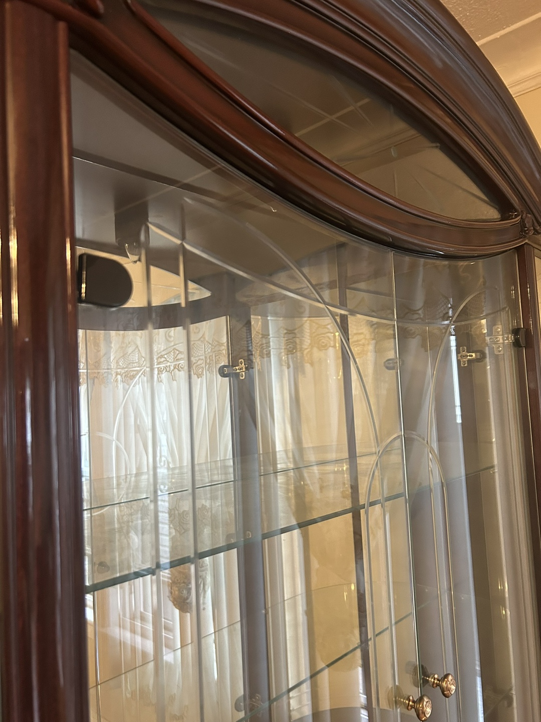 Elegant Dark Wood & Glass Curio Cabinet - photo 2