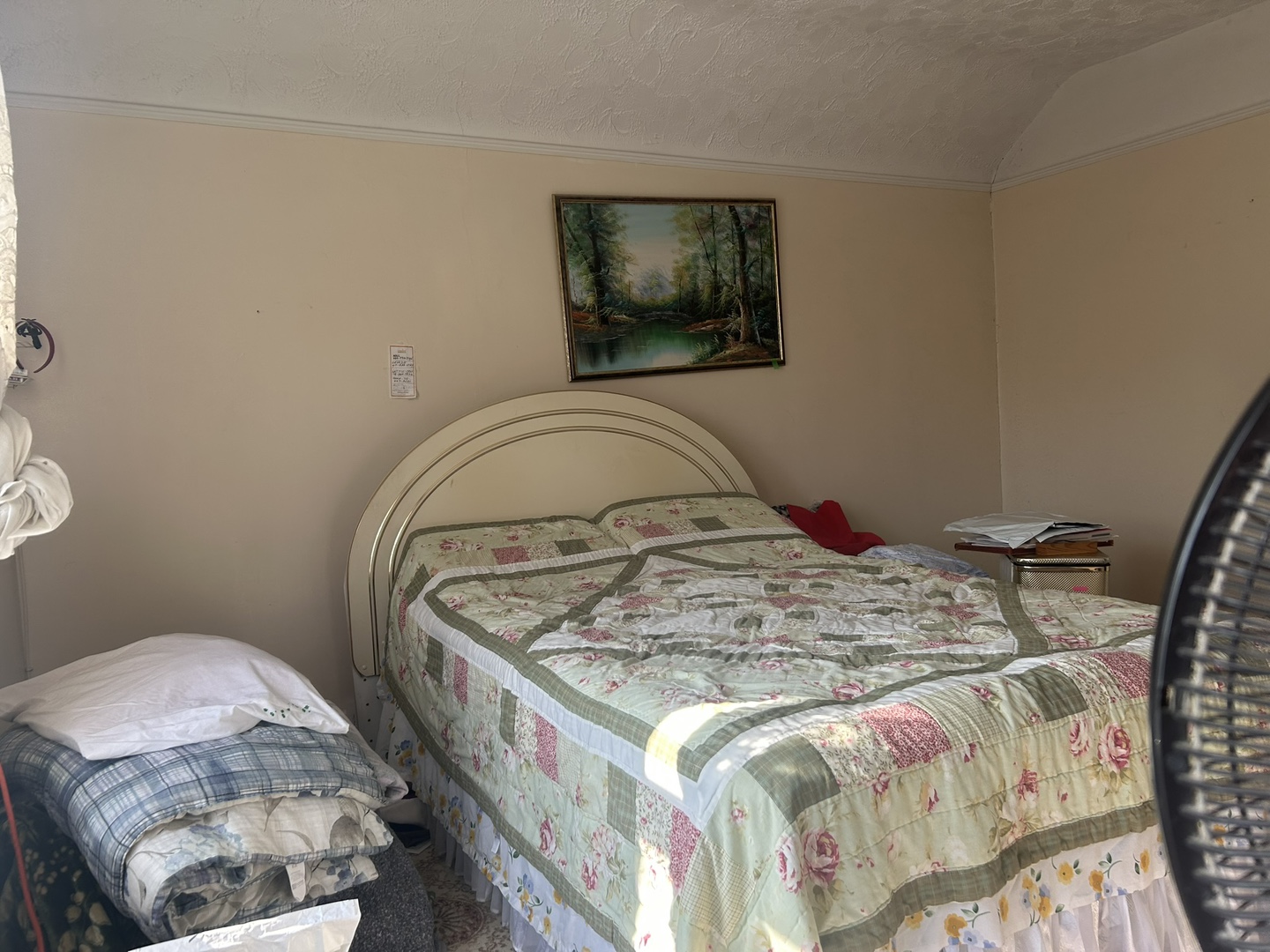 Full sized bed
