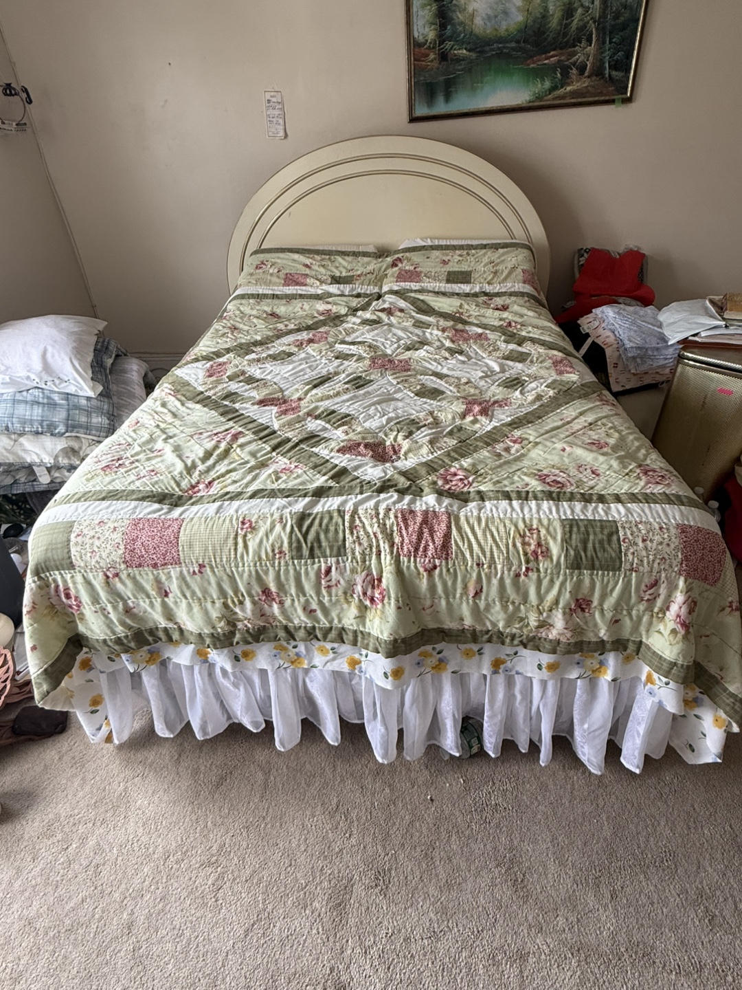 Full sized bed - photo 2