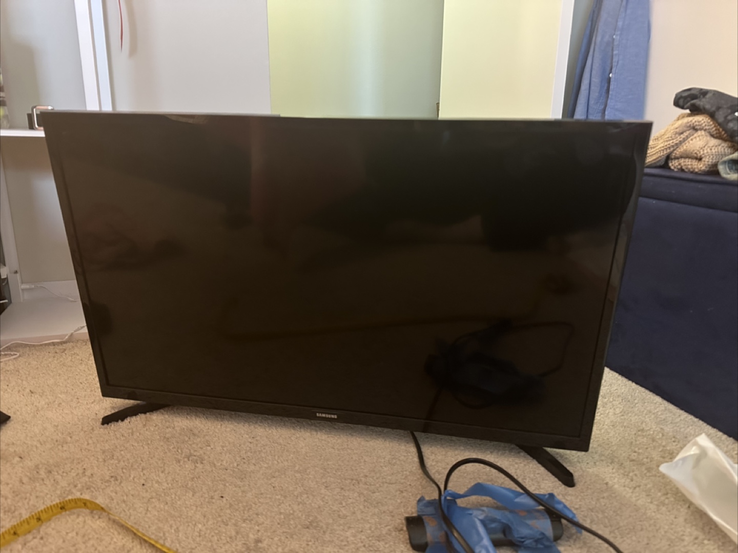 Samsung TV and remote