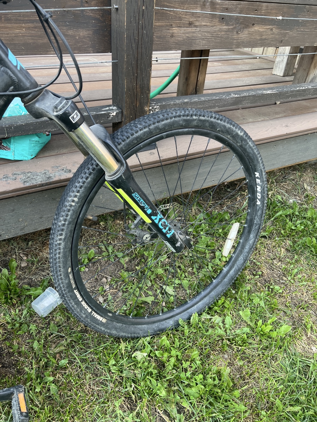 GT Stomper Ace 26 Mountain Bike - Needs Repair - photo 2