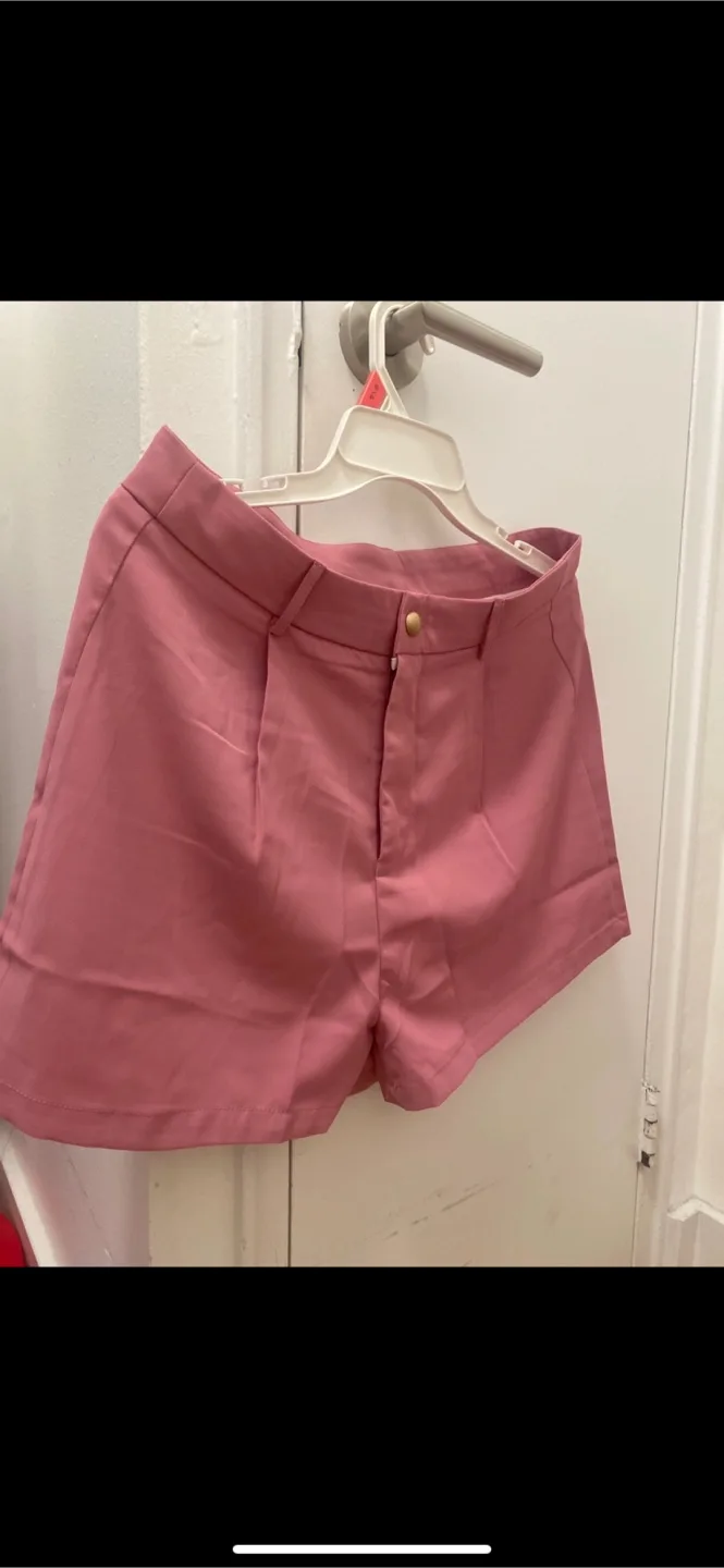 Pink Vest and Shorts Set image indicator(3)