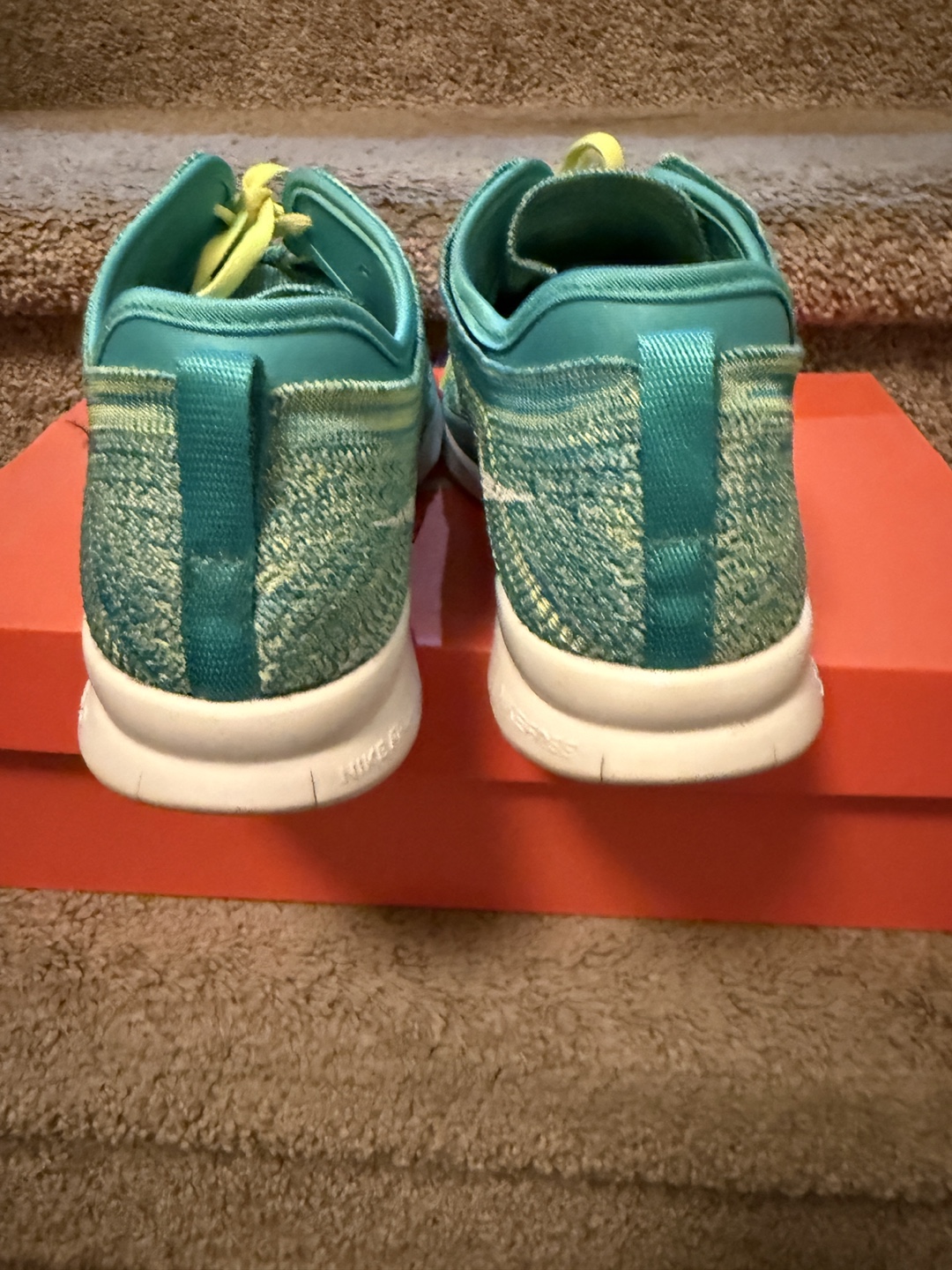 Nike Free 5.0 Teal Running Shoes - photo 2
