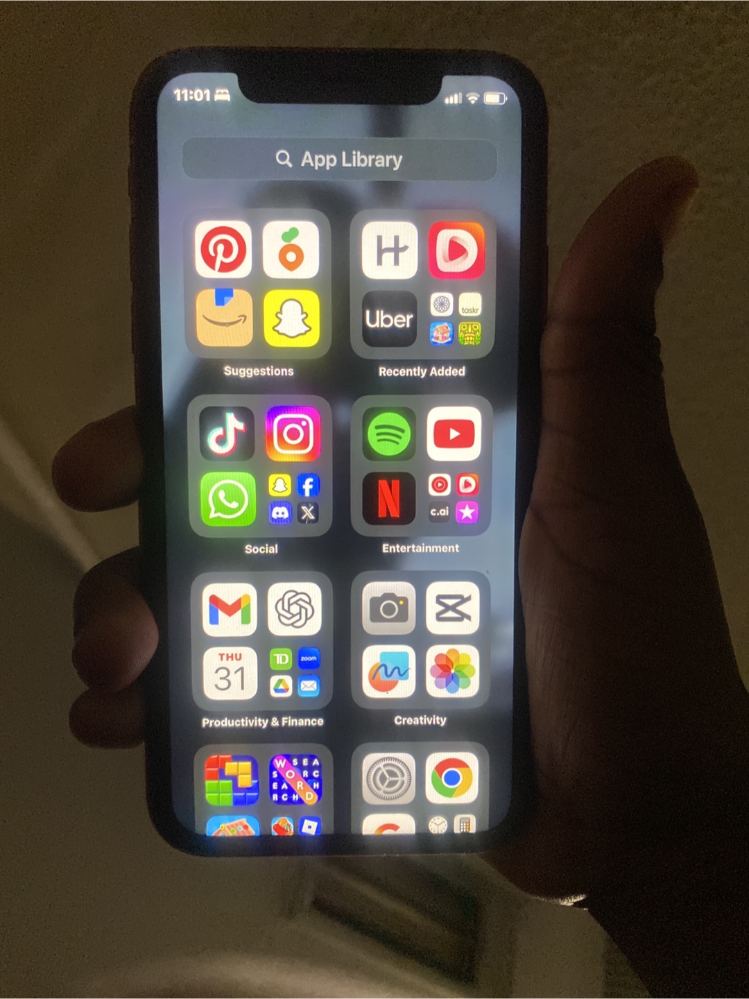 Red iPhone XR - 64GB - photo 2