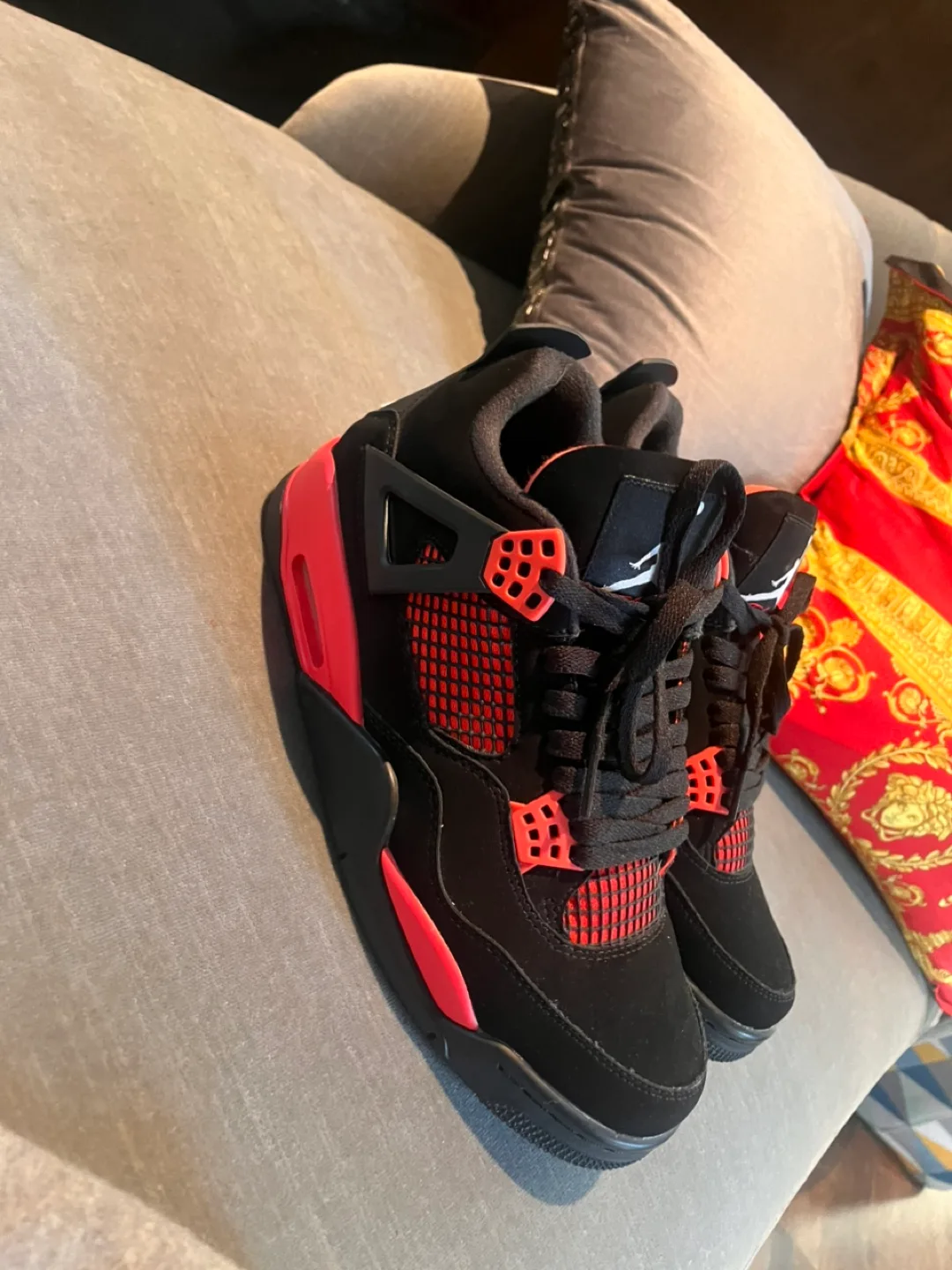 Air Jordan 4 Retro Crimson US 9 thumbnail