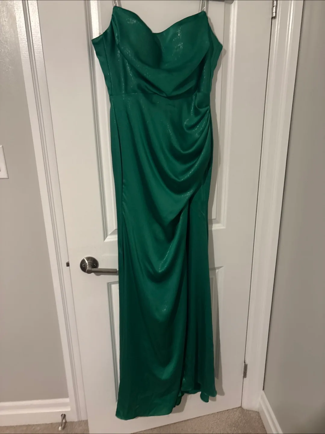 Green Formal Dress thumbnail