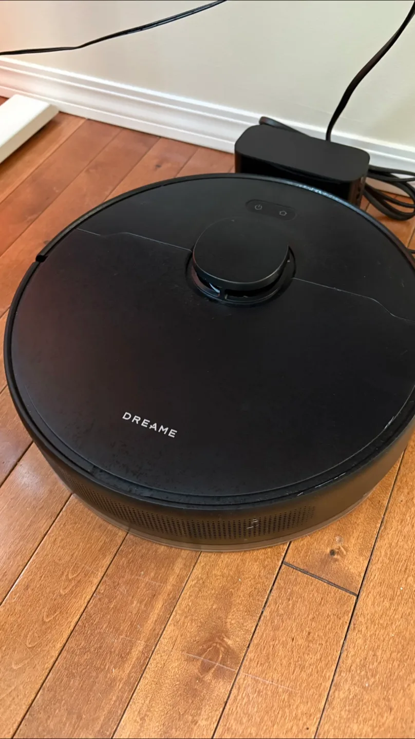 Dreame D9 Max Gen 2 Robot Vacuum & Mop Combo thumbnail