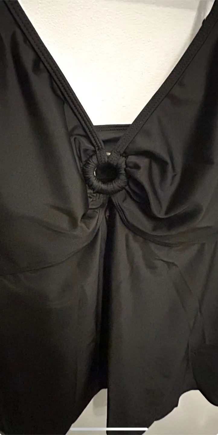 Women’s Black Swim Top - Brand New : XXL image indicator(3)