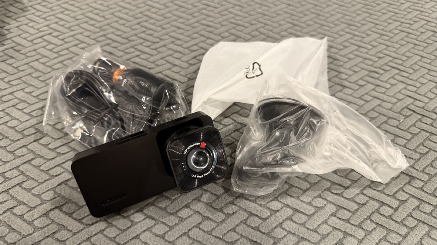 Dual integrated camera dash cam