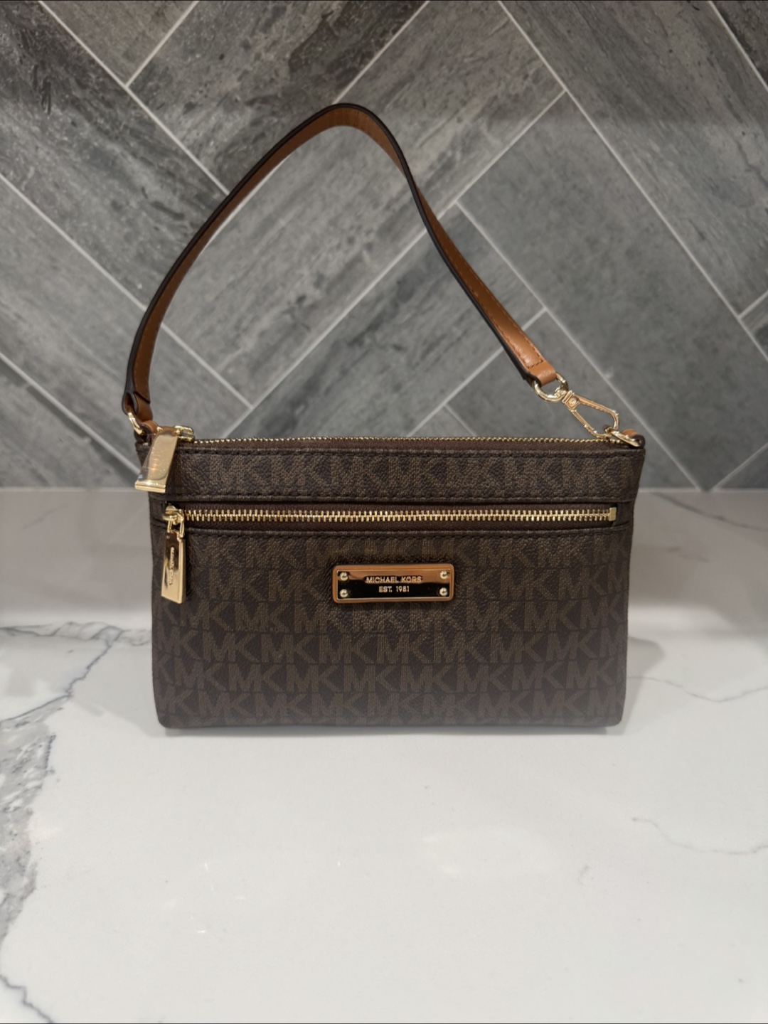 Michael Kors Brown Wristlet - photo 2