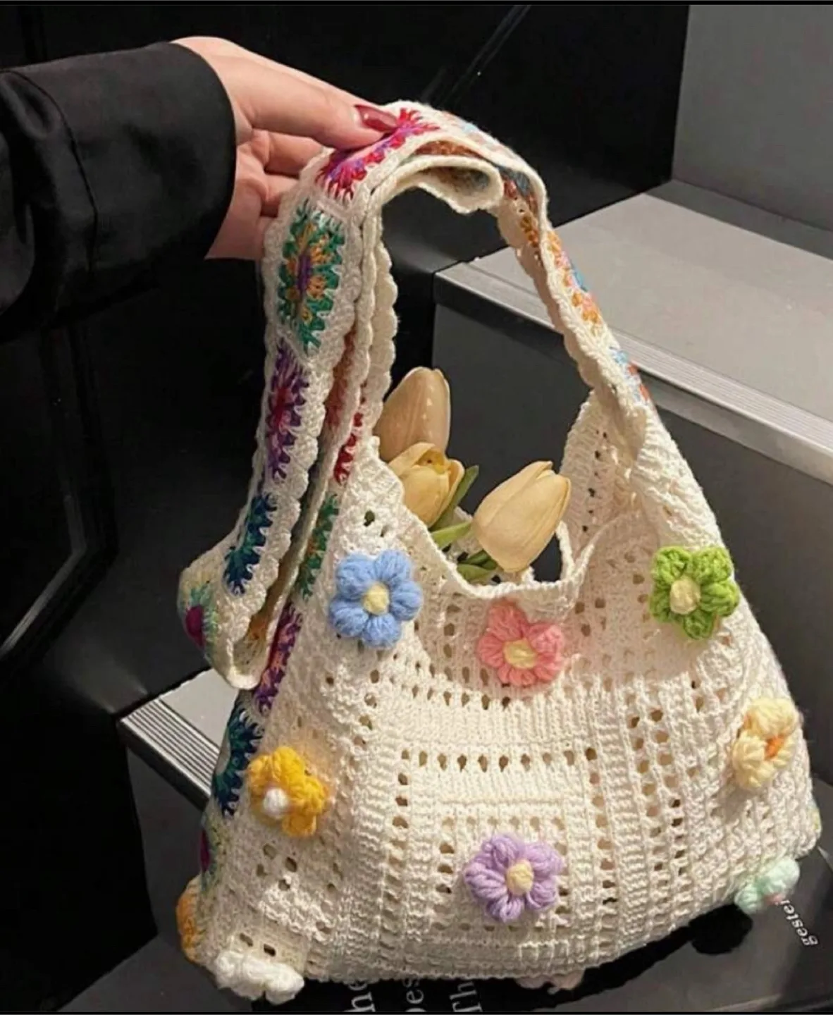 Crochet Square chic look Bag back in stock ! image indicator(4)