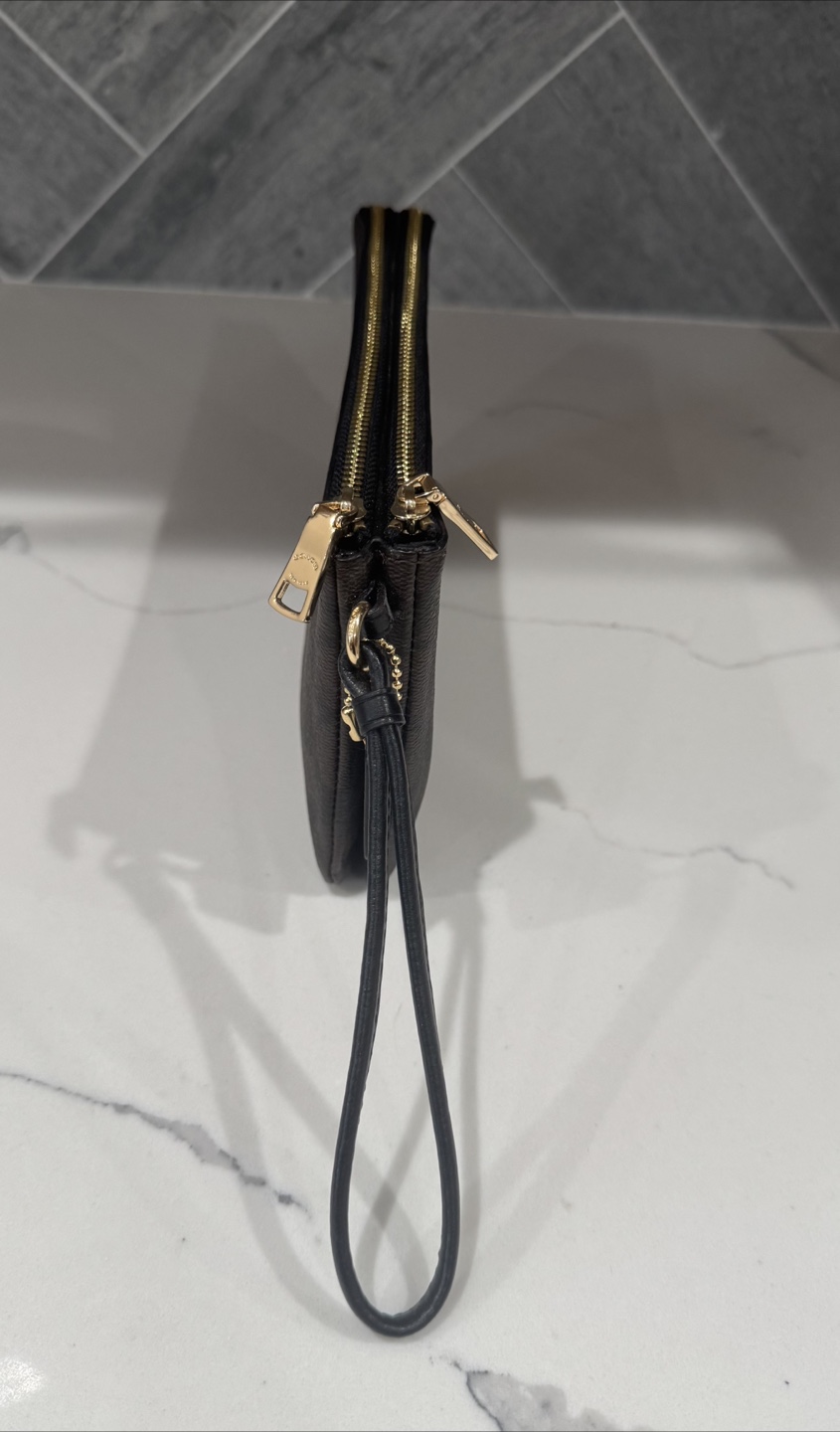 Coach Wristlet - photo 2