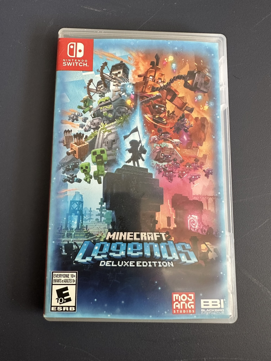 Minecraft Legends Deluxe Edition - Nintendo Switch