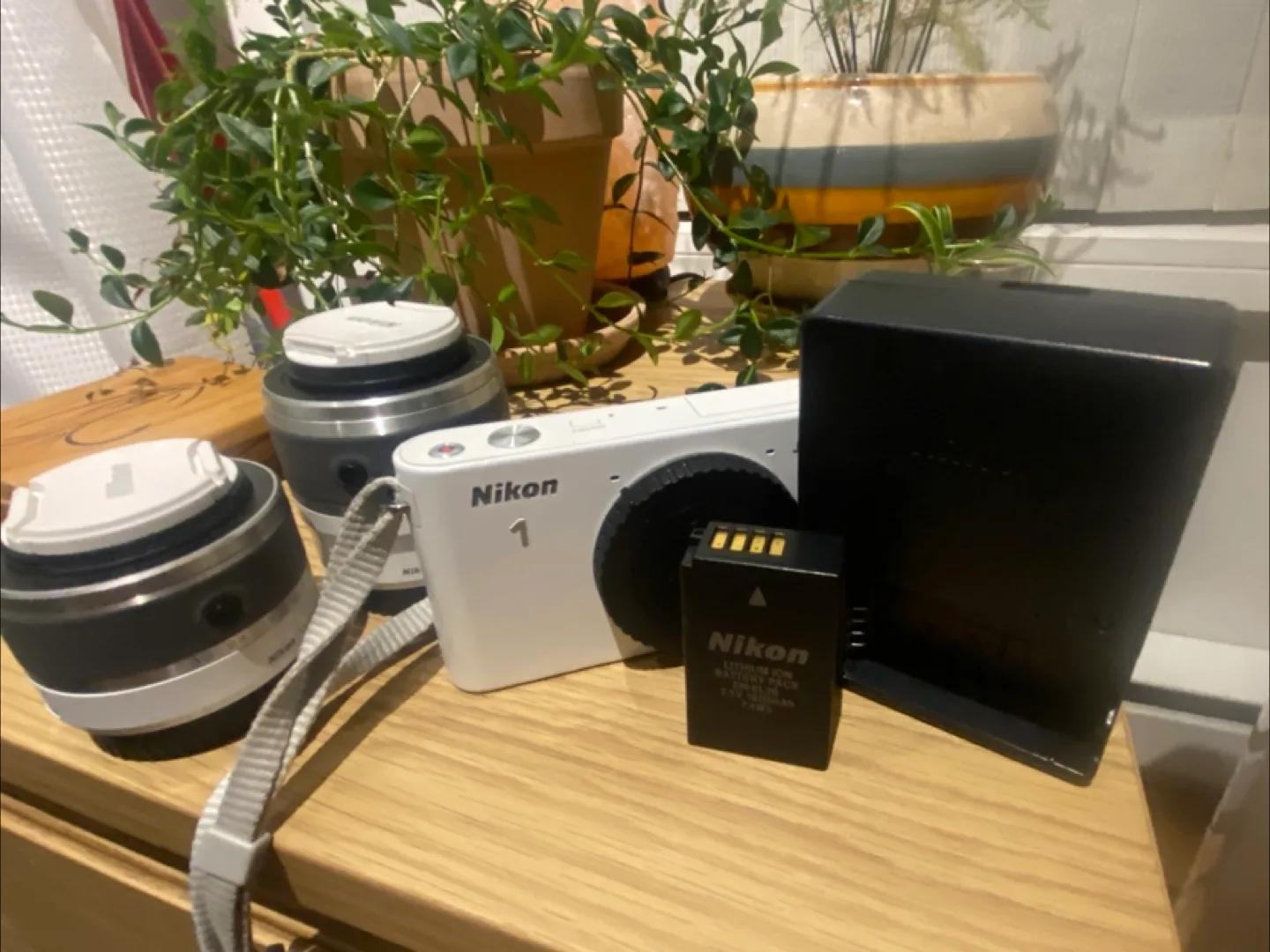 Nikon 1 J1 Camera with Two Lenses thumbnail
