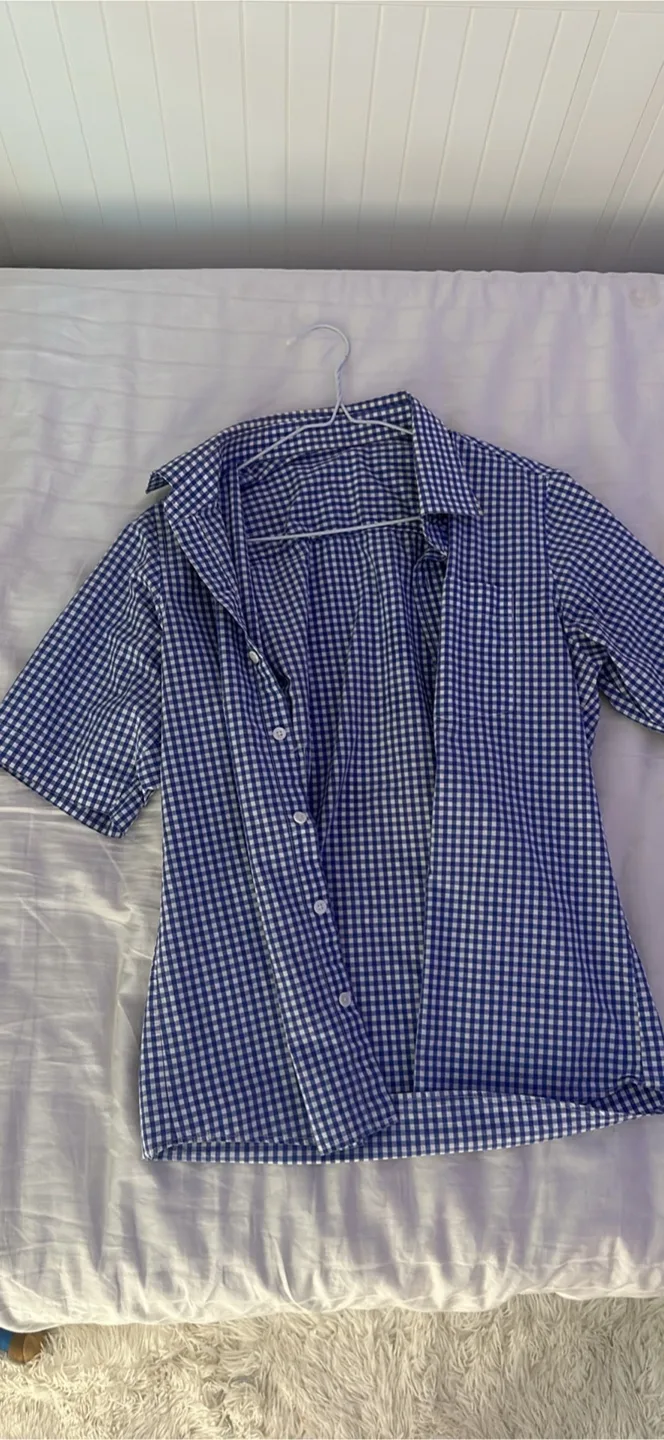 Button up thumbnail