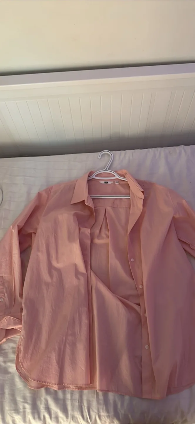 Uniqlo Pink Button-Up Shirt - Size L thumbnail