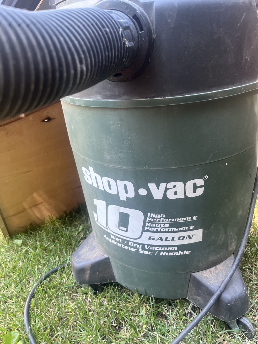 Shop-Vac 10 Gallon Wet/Dry Vacuum - photo 2