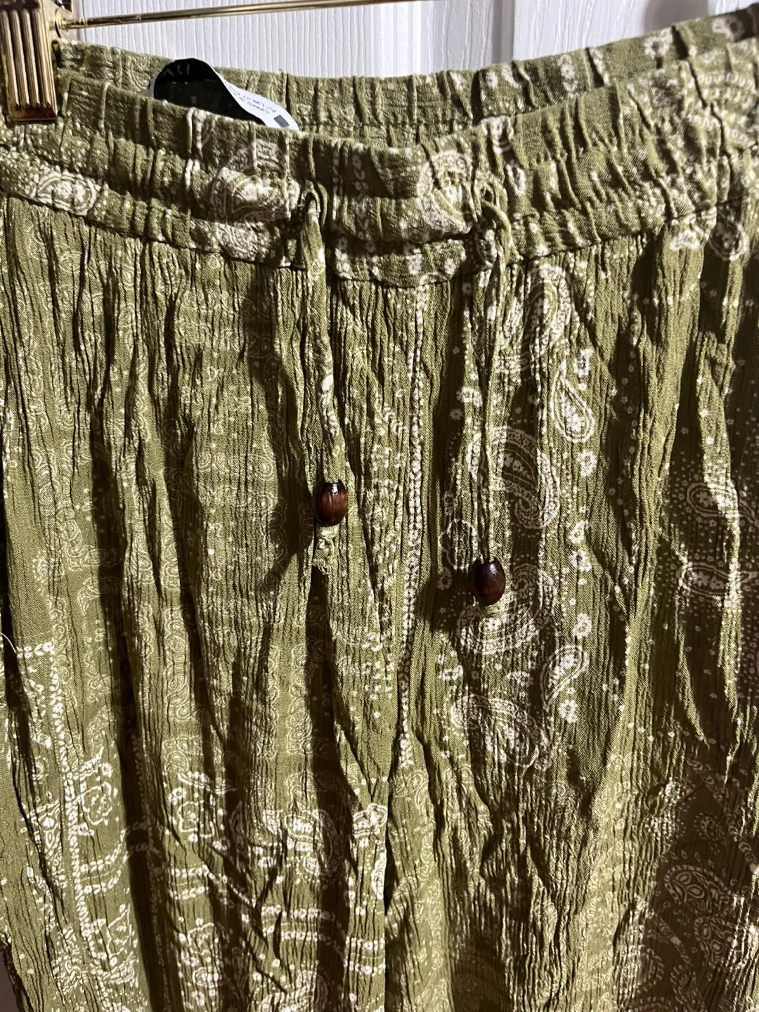 Zara XS Olive Green Paisley Pants image indicator(2)