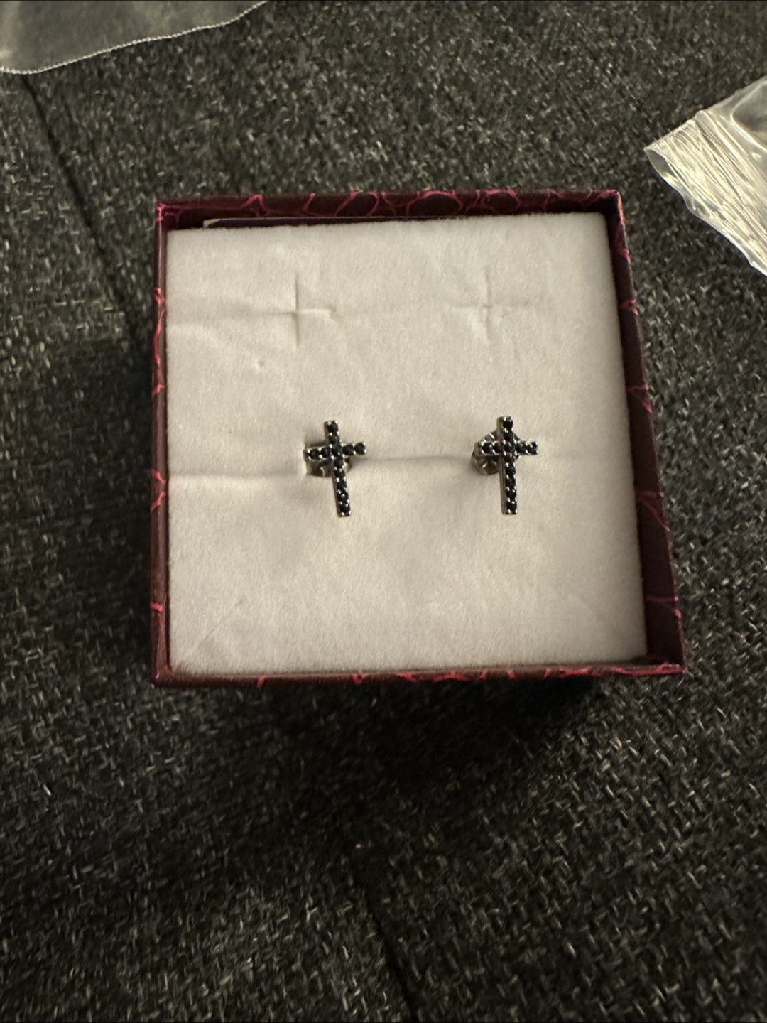 Cross Earrings with Box(titanium)