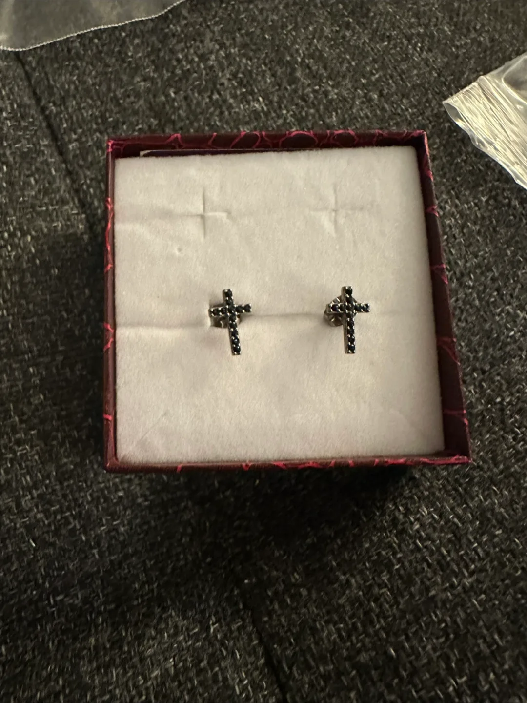 Cross Earrings with Box(titanium) thumbnail