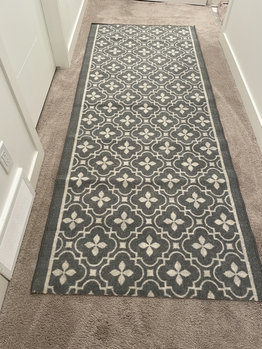 Grey Patterned Hallway Runner Rug - photo 2