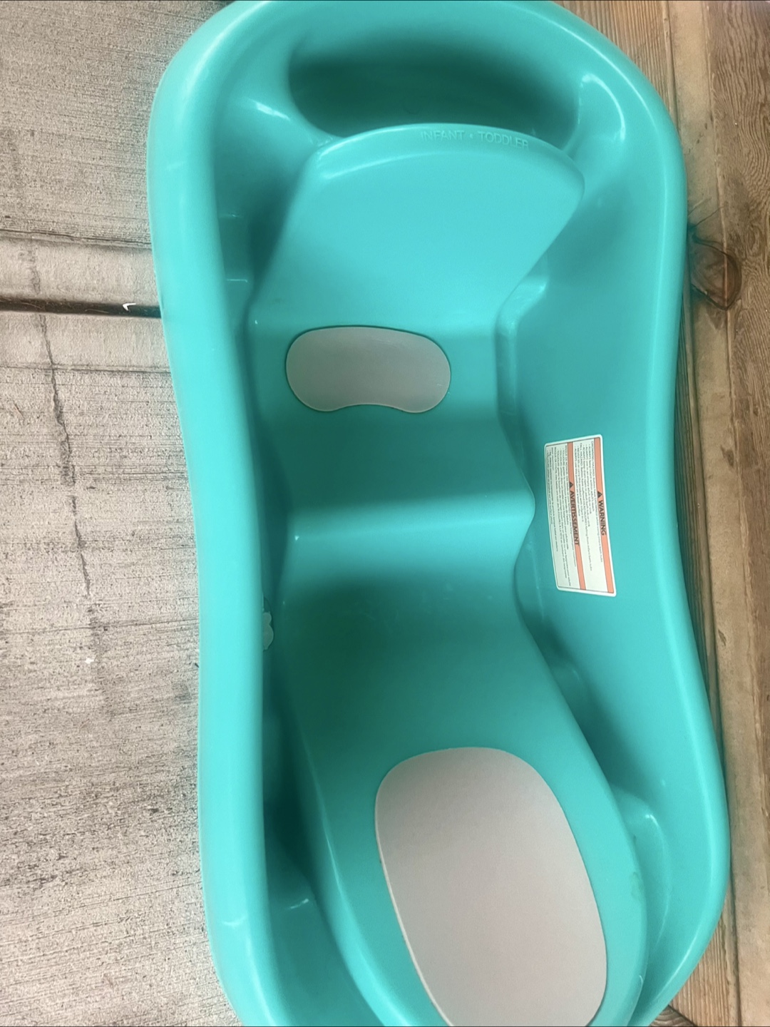 Baby bath tub 🧼
