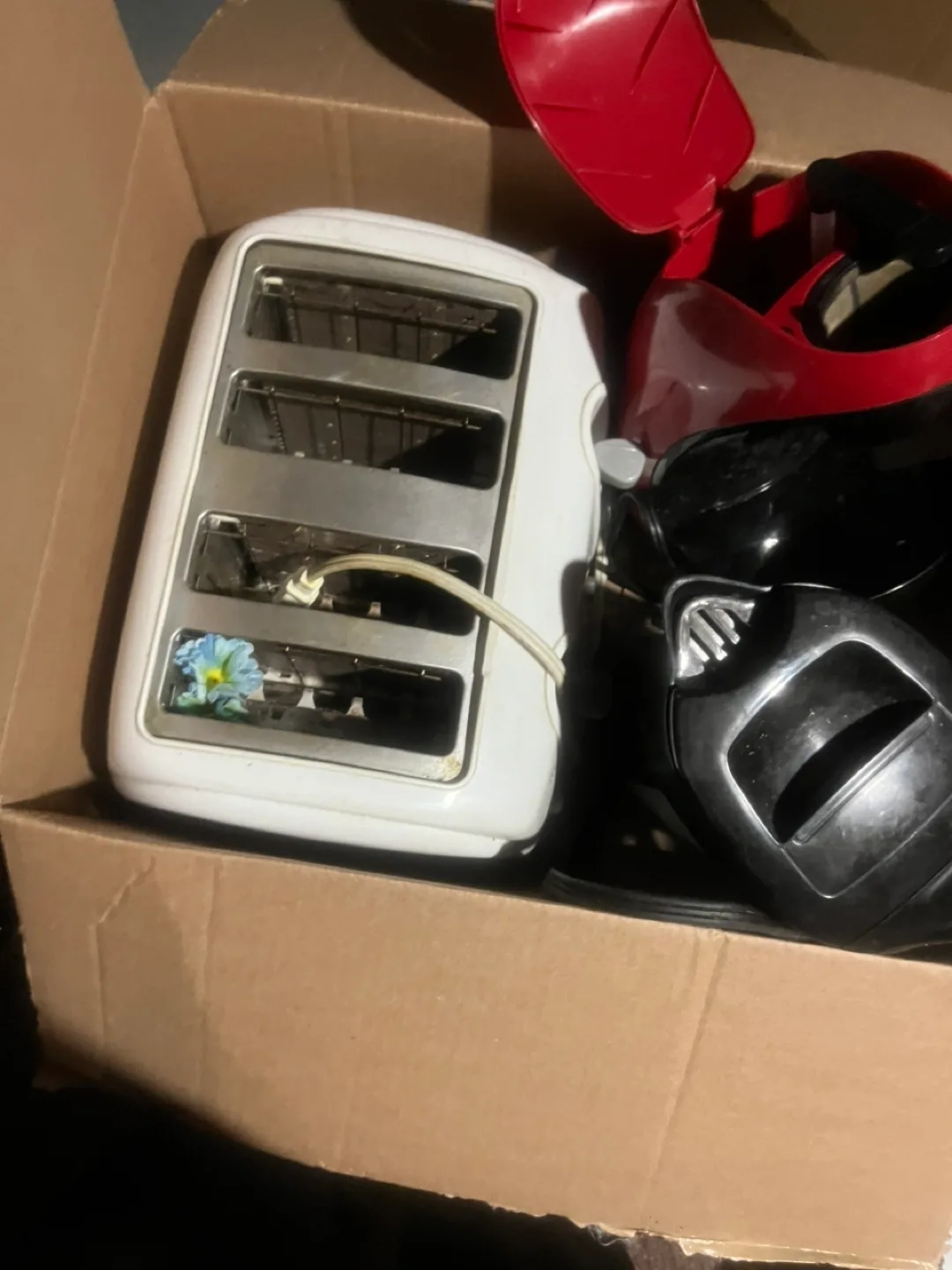 Toaster, Coffee Maker, and Blender moving sale thumbnail