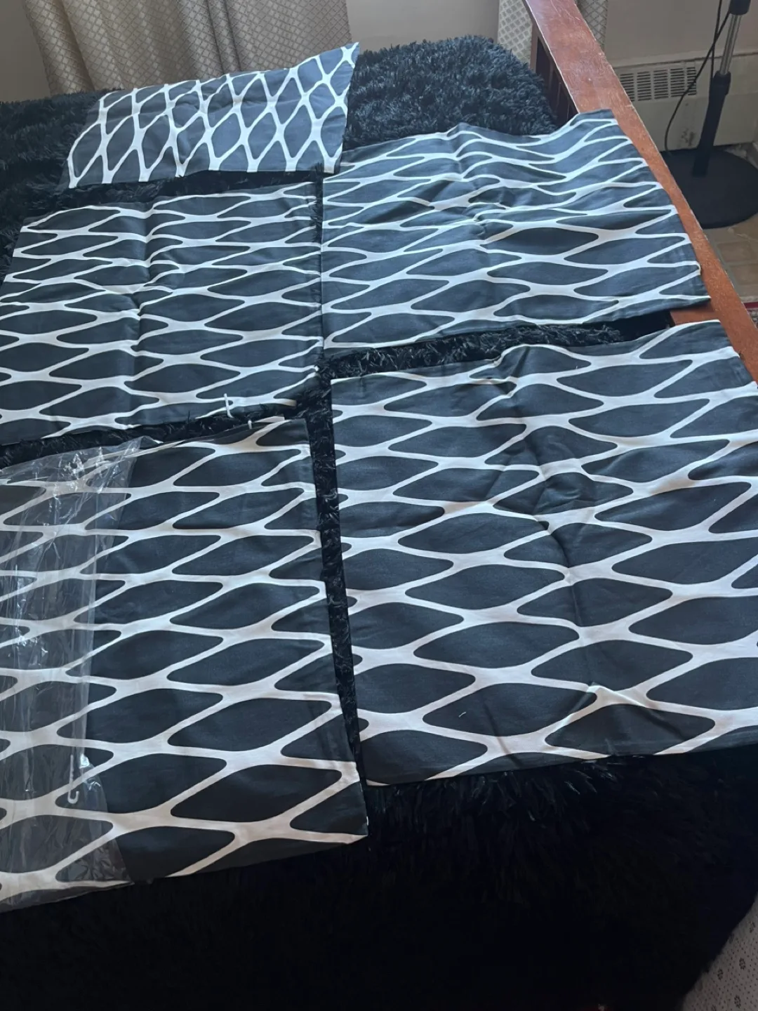 Pillow Cases - Black and White image indicator(2)