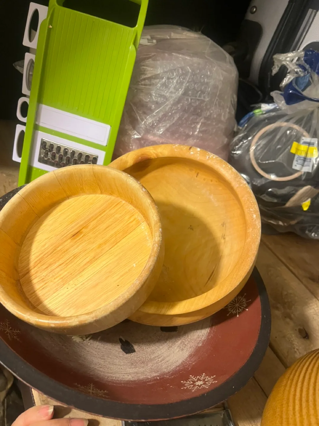 Hand-Painted Wooden Spoons and Bowls image indicator(4)