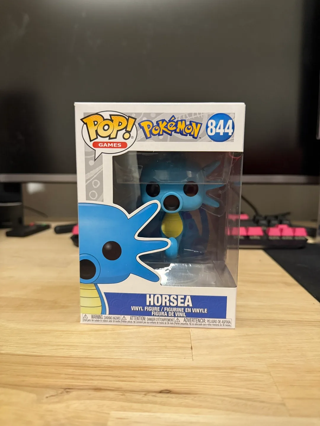 Funko Pop! Games Pokemon Horsea #844 thumbnail