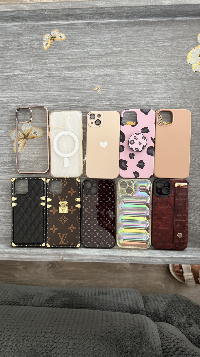 iPhone 13 Cases Bundle - Assorted Styles