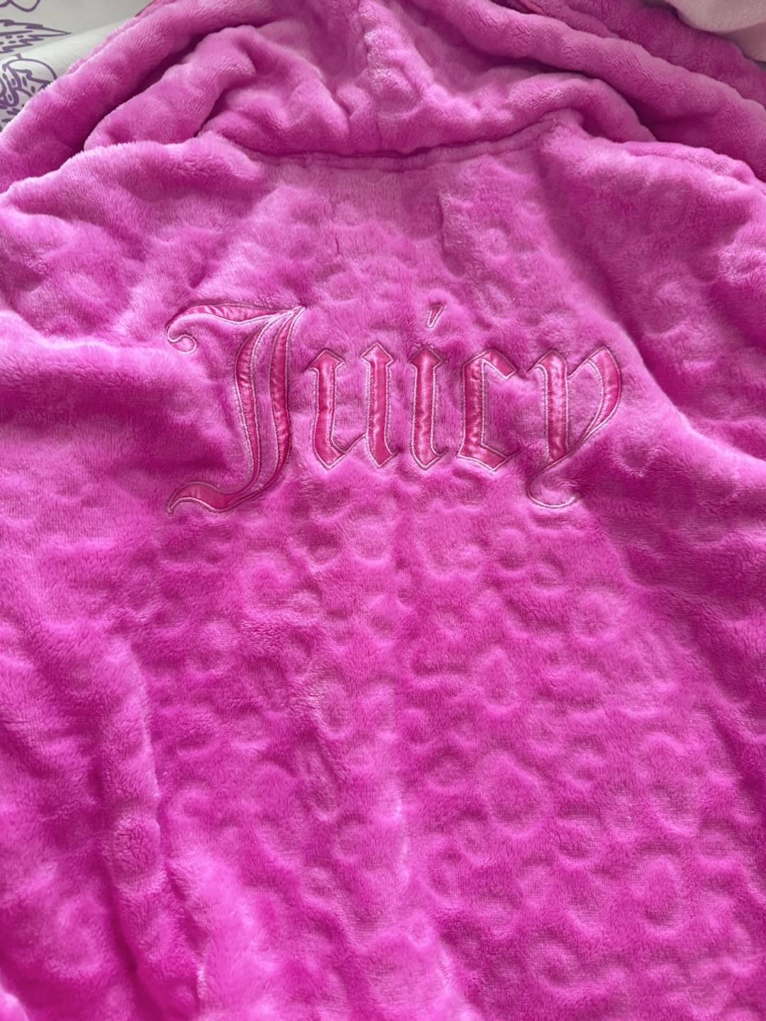 Juicy Couture Pink Robe, Size L/XL - photo 4