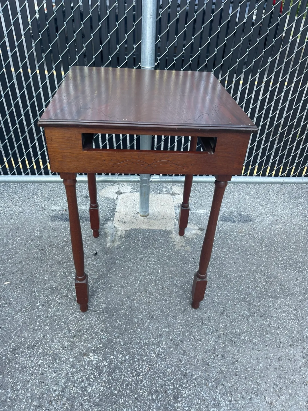 Vintage Wooden Side Table image indicator(5)