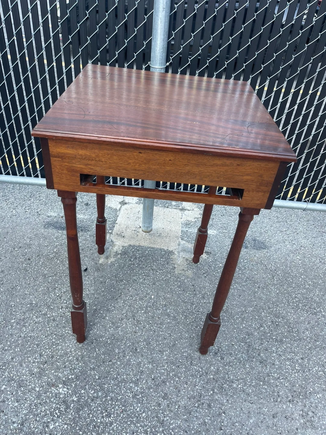 Vintage Wooden Side Table image indicator(4)