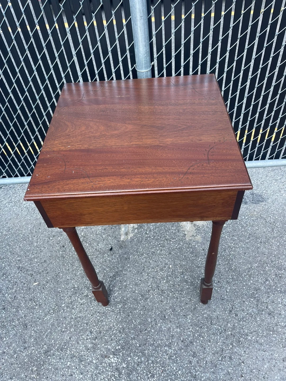 Vintage Wooden Side Table image indicator(2)