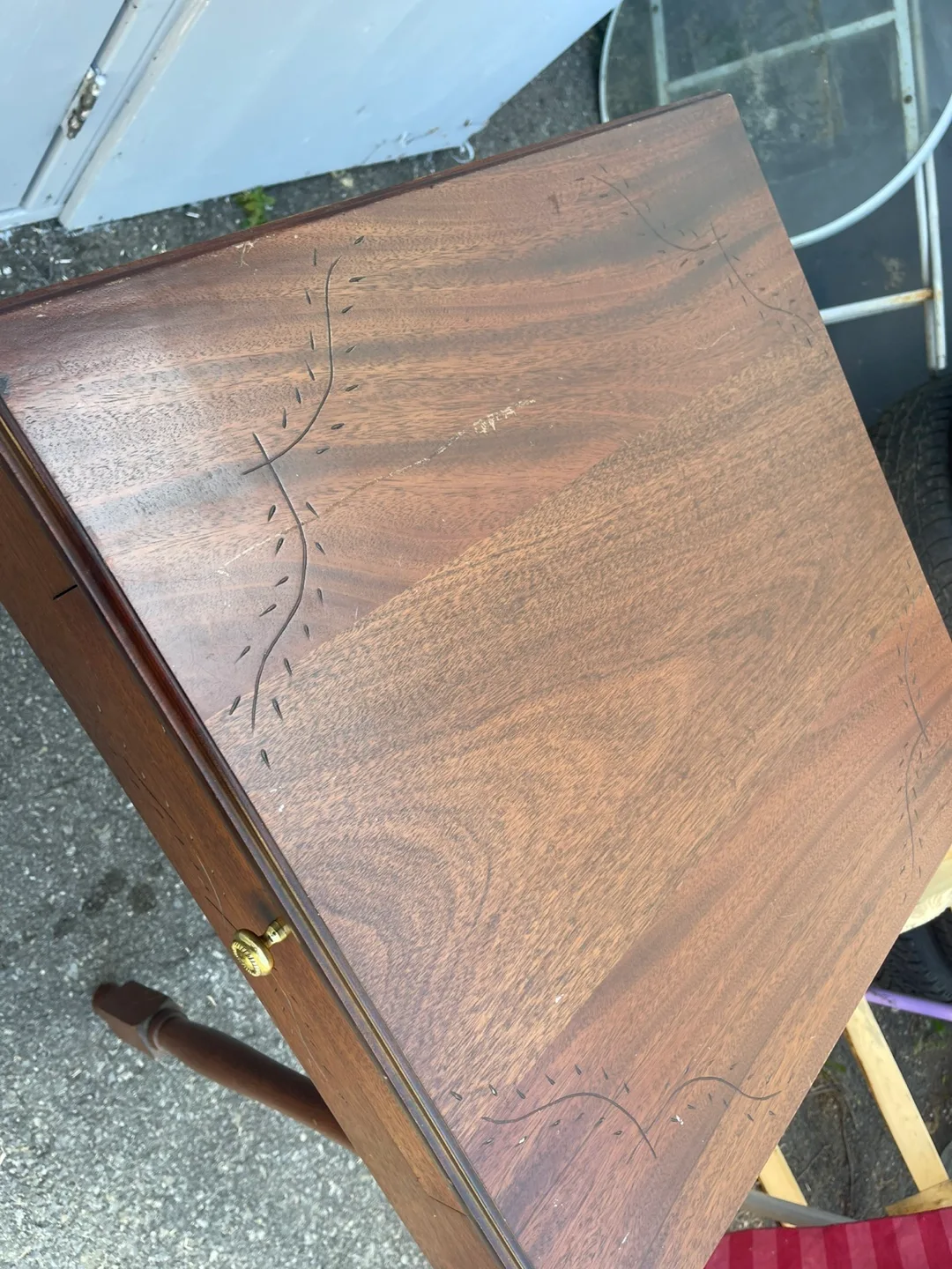 Vintage Wooden Side Table image indicator(9)