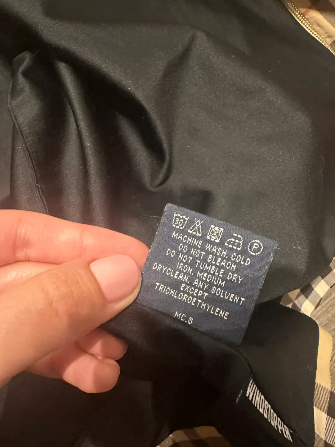 100% Authentic Burberry Golf Jacket Check Mens L image indicator(8)