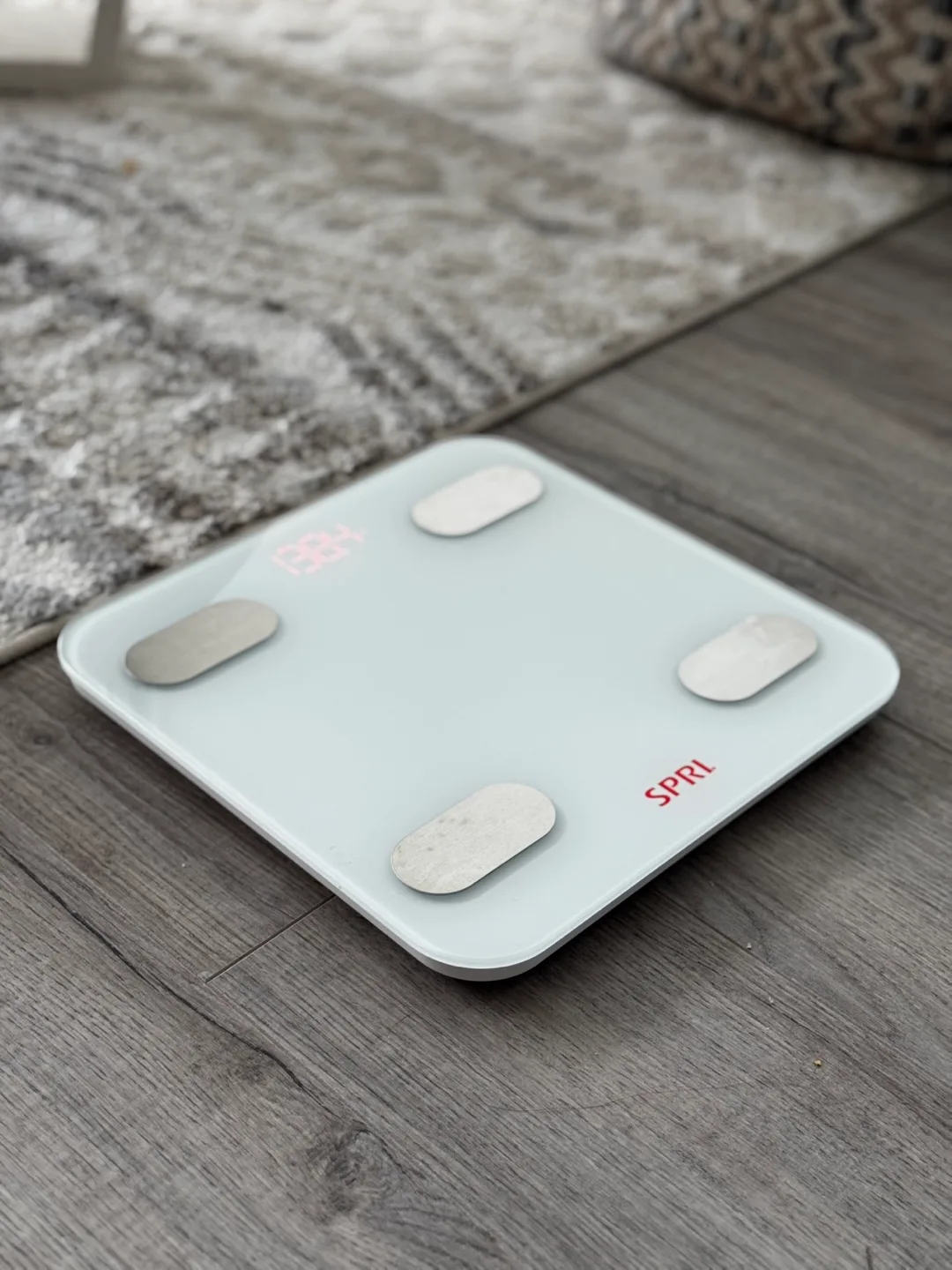 Smart Bluetooth SPRI Glass Scale Body BMI BMR Tracker thumbnail