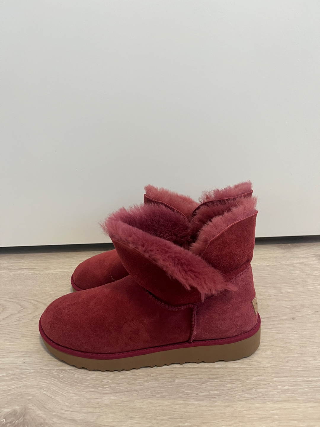 UGG Boots in Burgundy (AUTHENTIC) - photo 3
