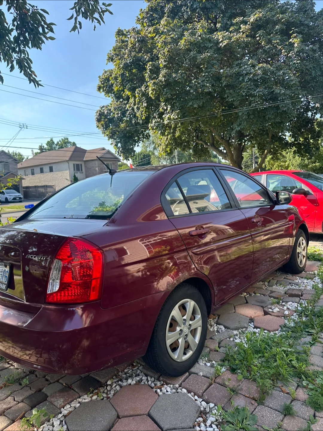 2010 Hyundai Accent image indicator(5)