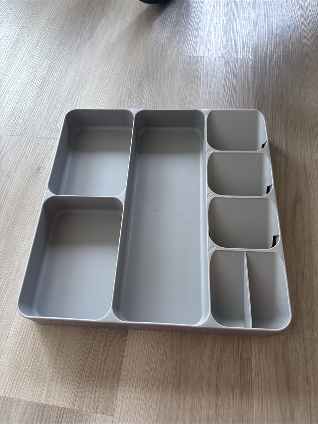Grey Cutlery Drawer Organizer - photo 3