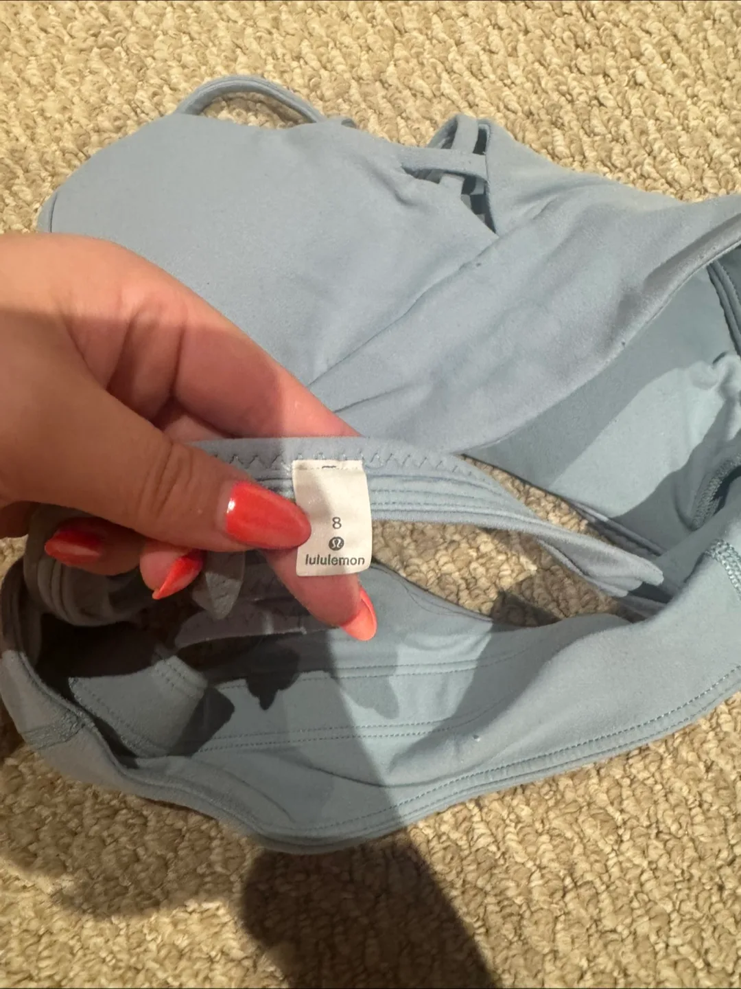 Lululemon Sports Bra - Size 8 image indicator(3)