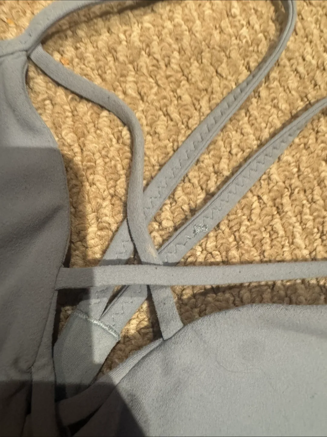 Lululemon Sports Bra - Size 8 image indicator(4)