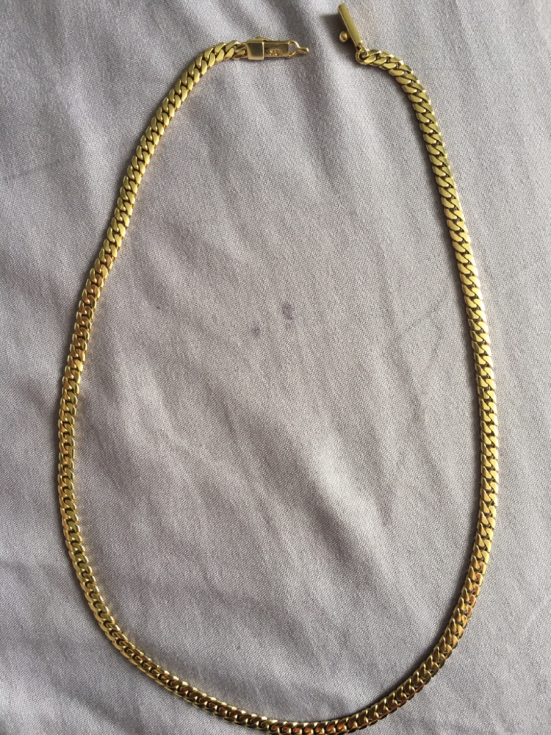 Women’s 18k Gold Chain Necklace