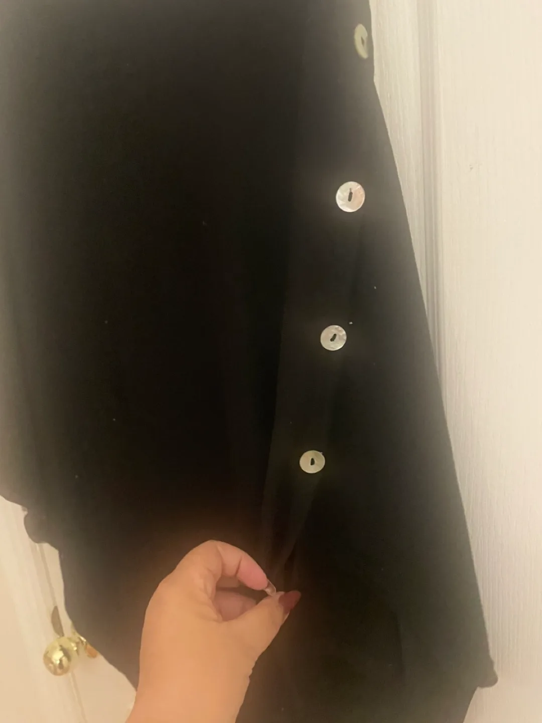 Black shawl/wrap image indicator(3)