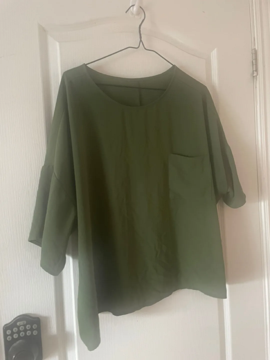 Green silky top image indicator(2)